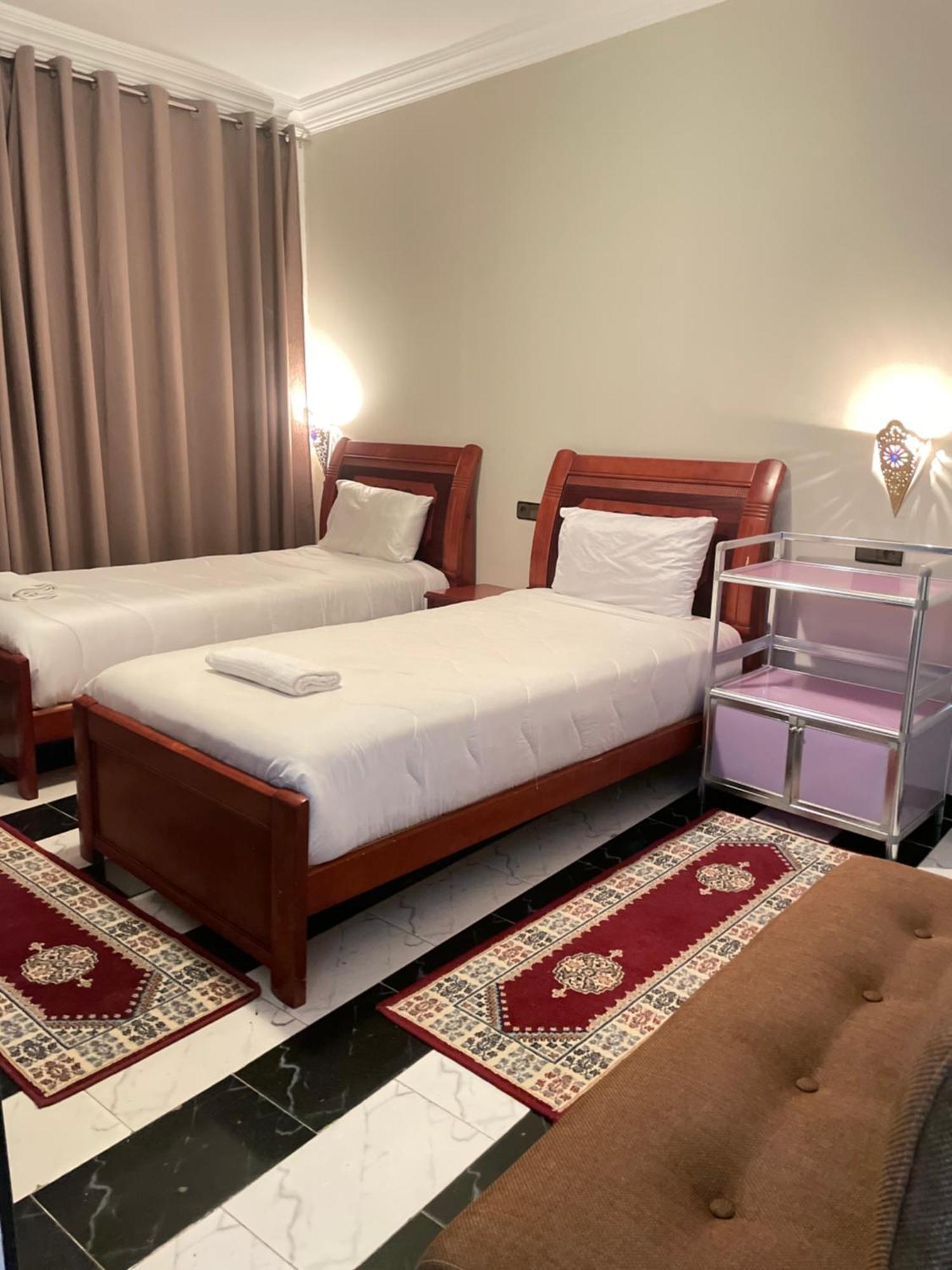 Hotel Ryad Tetouan Aero Екстериор снимка
