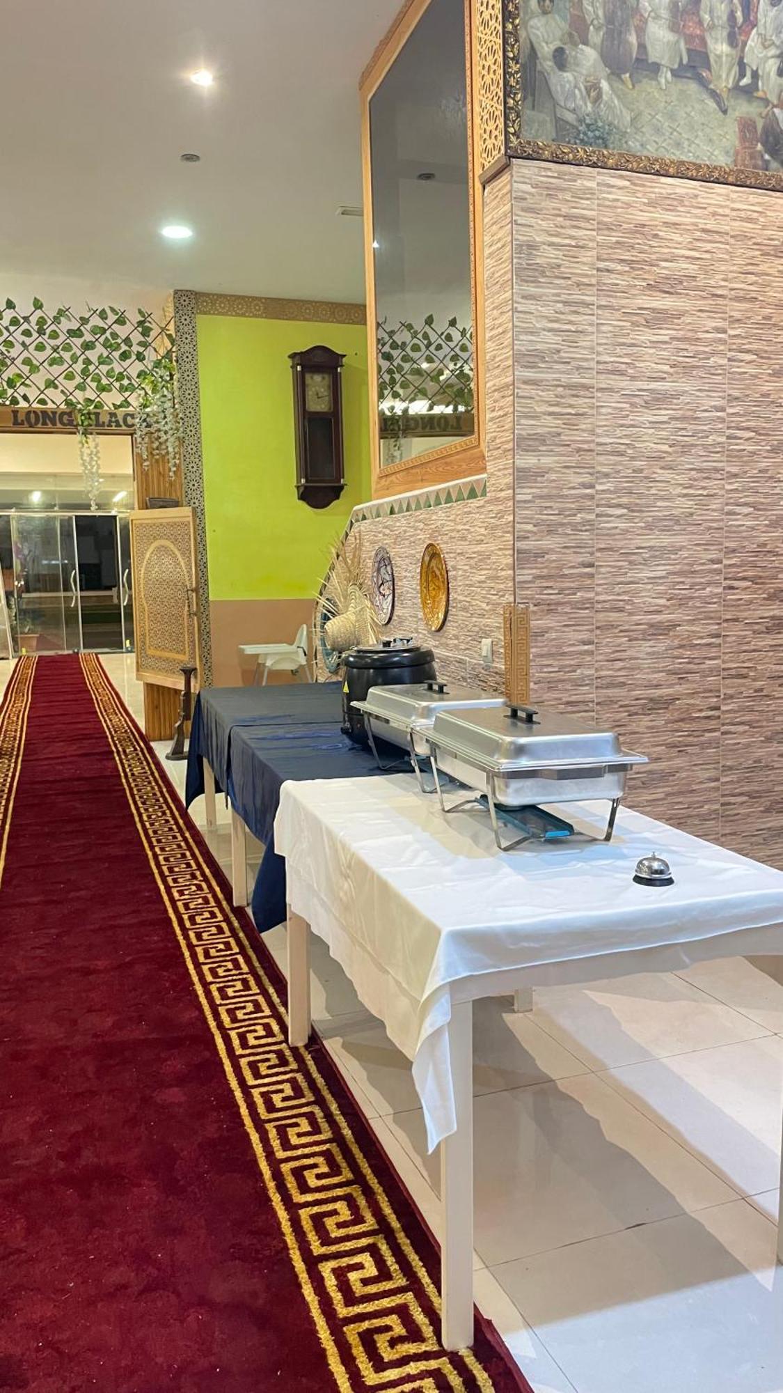 Hotel Ryad Tetouan Aero Екстериор снимка